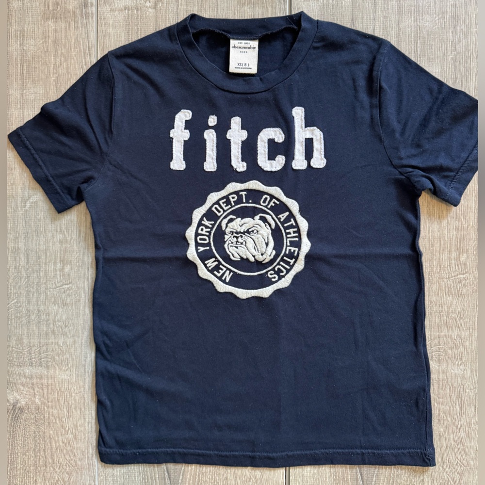 Boys Abercrombie t shirt XS 8